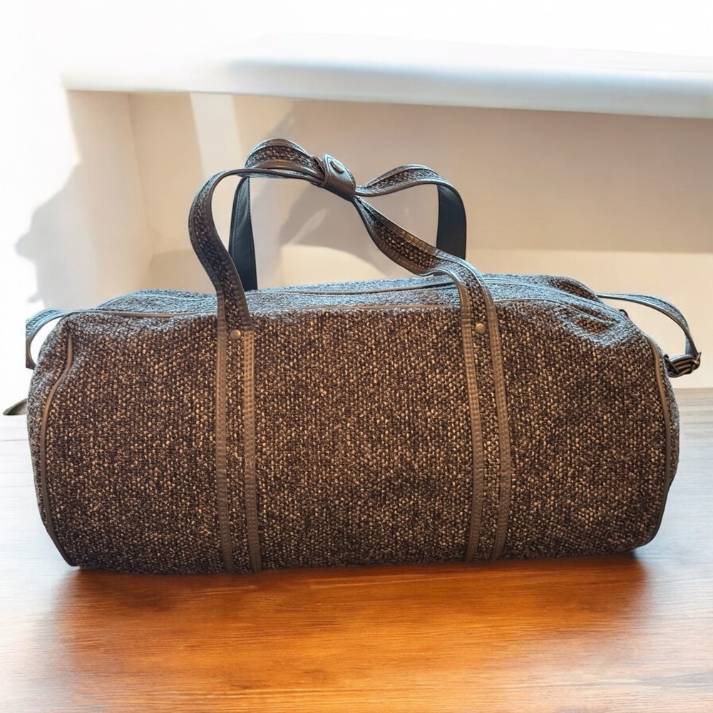 Oscar de la Renta Black & Gray Tweed 20” duffle travel bag. EUC - Picture 4 of 16